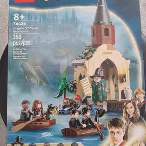 UNOPENED! NEW!LEGO Harry Potter: Hogwarts Castle Boathouse (76426)